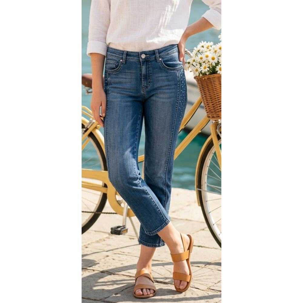 WHBM Blanc cropped Embellished Jeans size 8 stretch